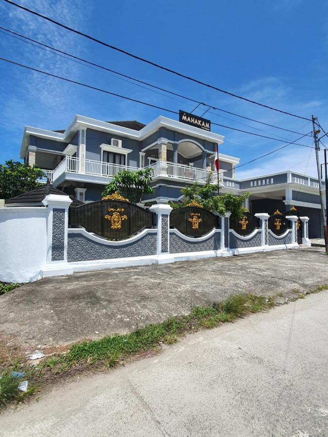 Mahakam Guest House Padang  Exteriör bild